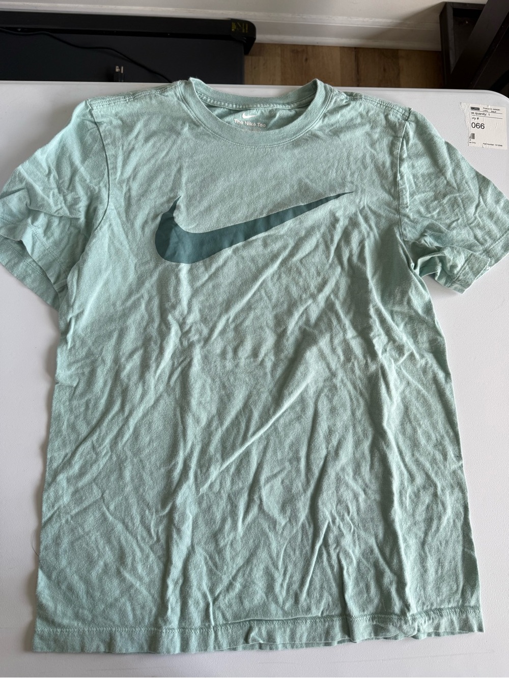 Nike Mint Green Short Sleeve Tee with Dark Green Swoosh